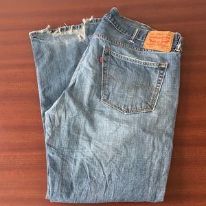 Men’s 559 Levi’s mom jeans